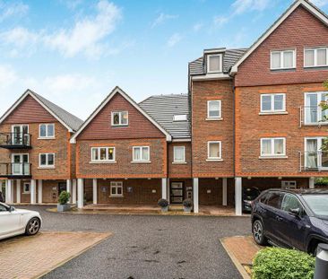 3 bedroom penthouse to rent - Photo 3