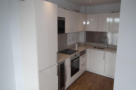 1 bedroom property to rent - Photo 2