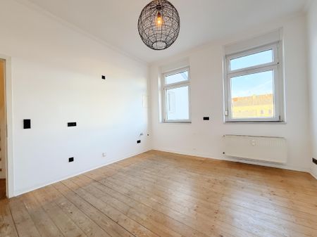 GROßZÜGIGE MASIONETTEWOHNUNG MIT 139M² IM ZENTRUM ZU MIETEN! - Photo 2