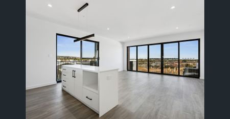 Discover Your Dream in Modern Living - Photo 5