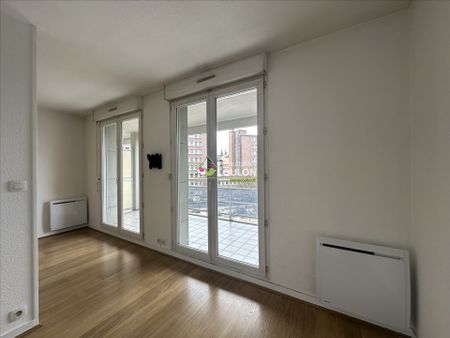 Location Appartement 2 pièces 27m² - Photo 2