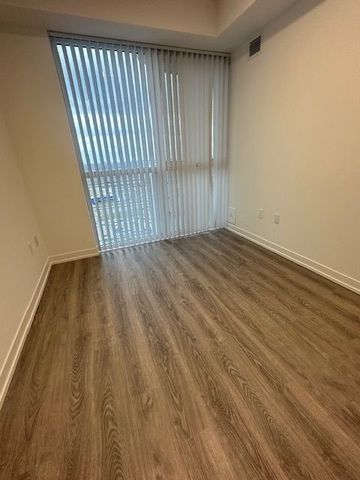 For Lease - 8 Interchange Way Unit# 2810, Vaughan, Ontario - Photo 3