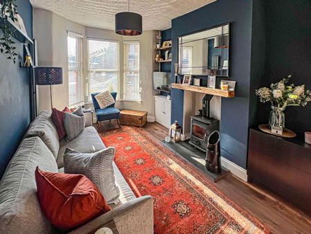 9 Willowholme Street, Cregagh, Belfast, BT6 8NW - Photo 2