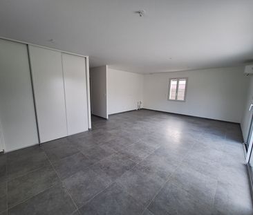 Location Maison 3 pièces 76m² - Photo 1