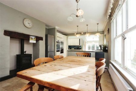 5 bedroom house to rent - Photo 3