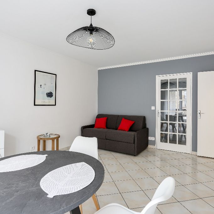 Location Appartement 1 pièce 30m² - Photo 1