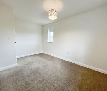 4 bedroom detached house to rent - Photo 5