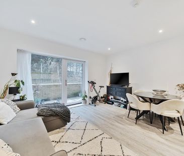 1 bedroom flat to rent - Photo 2