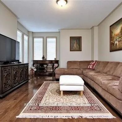 336 MINGAY AVENUE - Photo 1