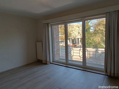 Appartement - Te huur - Photo 3