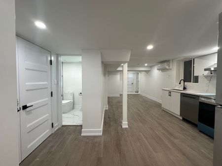 For Lease - 436 Boyd Lane, Milton, Ontario - Photo 3