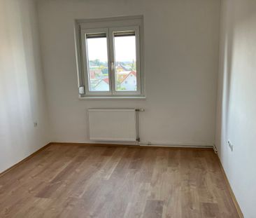 3-Zimmer-Wohnung inkl. Küchenblock im 3. Obergeschoss mit Balkon - Foto 3