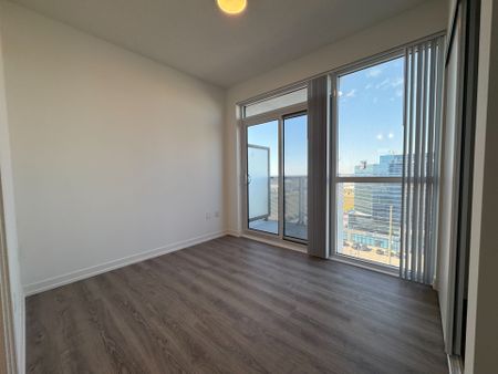 For Lease - 8 Interchange Way Unit# 1006, Vaughan, Ontario - Photo 4