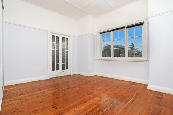 15 Campbell Street, Ramsgate NSW 2217 - House For Rent | Domain - Photo 1