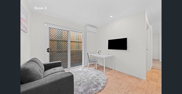 Fully Furnished Studio Room – All Bills Included – Available from 09/10/2025 - Photo 1