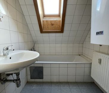 PREISWERTE SONNIGE DACHGESCHOSSWOHNUNG - Foto 6