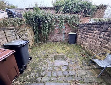 2 Bedroom Terraced To Let - Photo 4