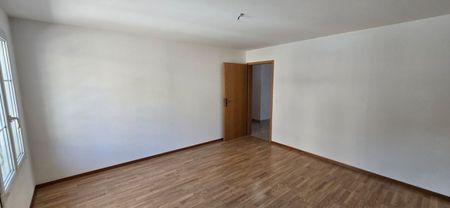 Bel appartement 4.5p / 3 chambres / Terrasse vue lac et montagnes - Foto 5