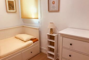 Carrer Bogatell, Sant Adrià de Besòs, Catalonia 08930