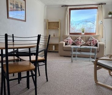 1 Bed Flat, Tippett Rise, RG2 - Photo 4