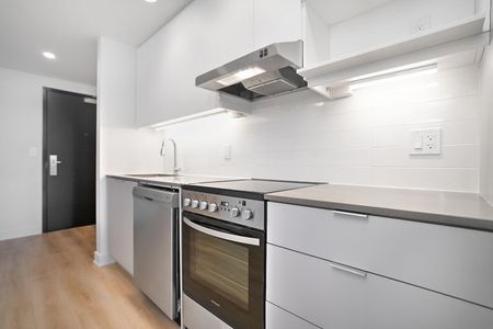 Charm within the metropolis - Photo 5