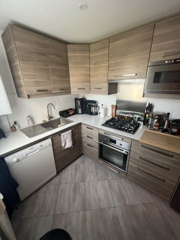 Location Appartement 3 pièces 67m² MELUN 77000 - Photo 2