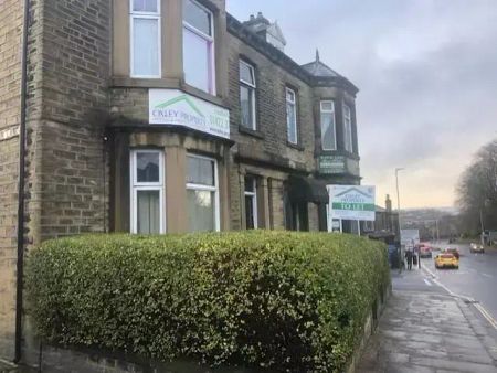 1 bedroom in a house share to rent - Photo 3