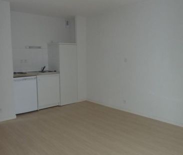 Location Appartement 2 pièces 36m² NANTES 44300 - Photo 3