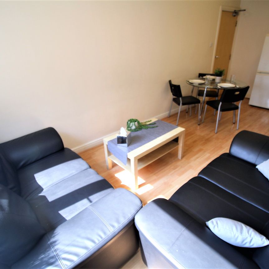 Flat 66, Samara Plaza, LS2 9DU, Leeds - Photo 1