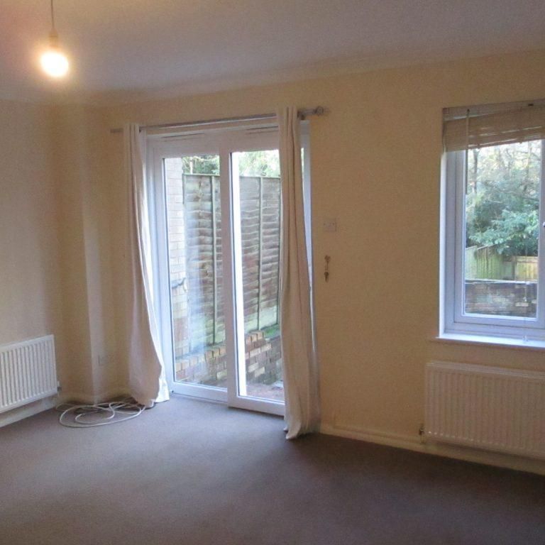 2 bedroom house to rent - Photo 1