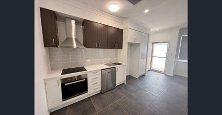 Stylish new 1 bedroom home ready to move in! - Photo 2