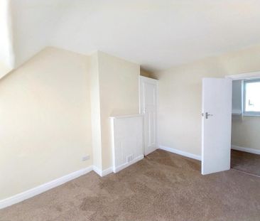 3 bedroom flat to rent - Photo 5