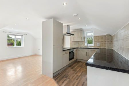 2 bedroom apartment to rent - Photo 2