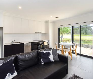 Fully Furnished One Bedroom Apartment - Photo 1