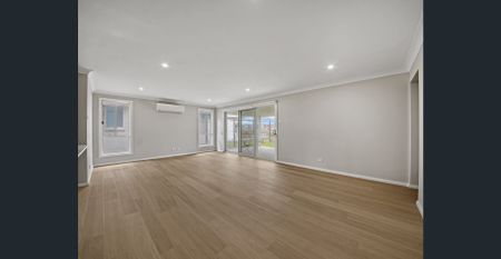 Spacious Family Home in Prime Location - Photo 4