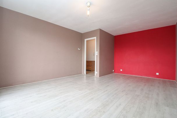 Location Appartement 2 pièces 58m² - Photo 1