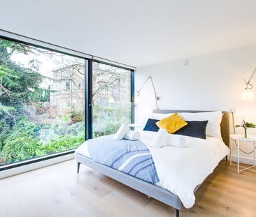 5 Bed Terraced House, Savona Close, SW19 - Photo 4