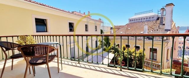 LISBON CENTER / BICA ap. T2 furnished 2wc. TERRACE Tejo views - Photo 1