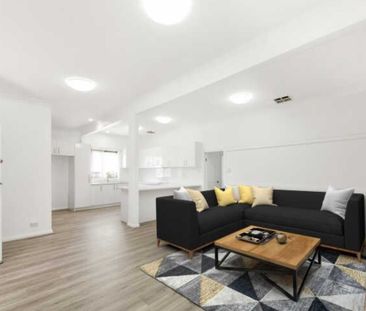 Beautiful Home ! Great Location - Photo 1