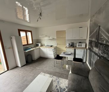 BOURGES petite maison meublée TYPE2 - Photo 3