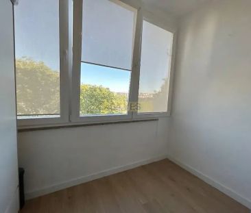 Apartment T4 in Almada, Cova da Piedade, Pragal e Cacilhas, Almada - Foto 5