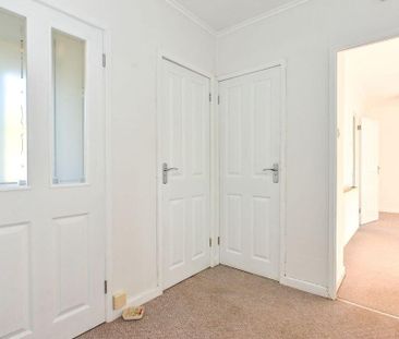 3 bedroom bungalow to rent - Photo 3