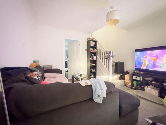 2 bedroom terraced house to rent - Photo 1