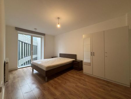 2 bedroom apartment to rent - Photo 5