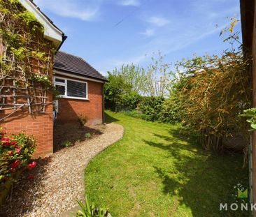 3 bedroom detached bungalow to rent - Photo 4