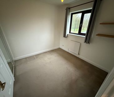 West Vale, Radcliffe - Photo 4