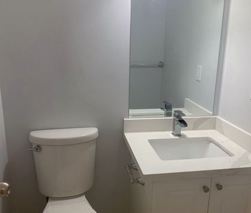 For Lease - 102 Seamist Crescent, Toronto, Ontario - Photo 5