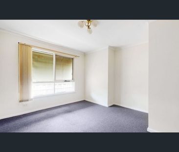 1/63 Brougham Street, North Melbourne, Vic 3051 - Photo 1