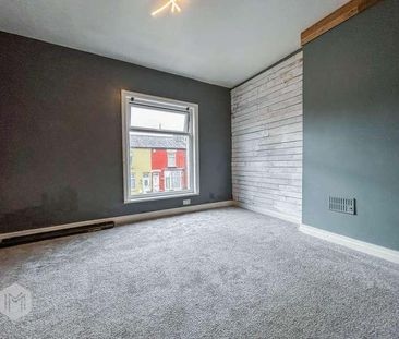 Ainsworth Lane, Bolton, Greater Manchester, BL2 - Photo 2