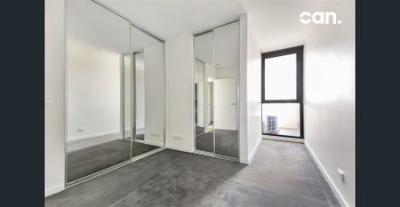 Stylish 2-Bedroom Apartment with Stunning City Views - Photo 3